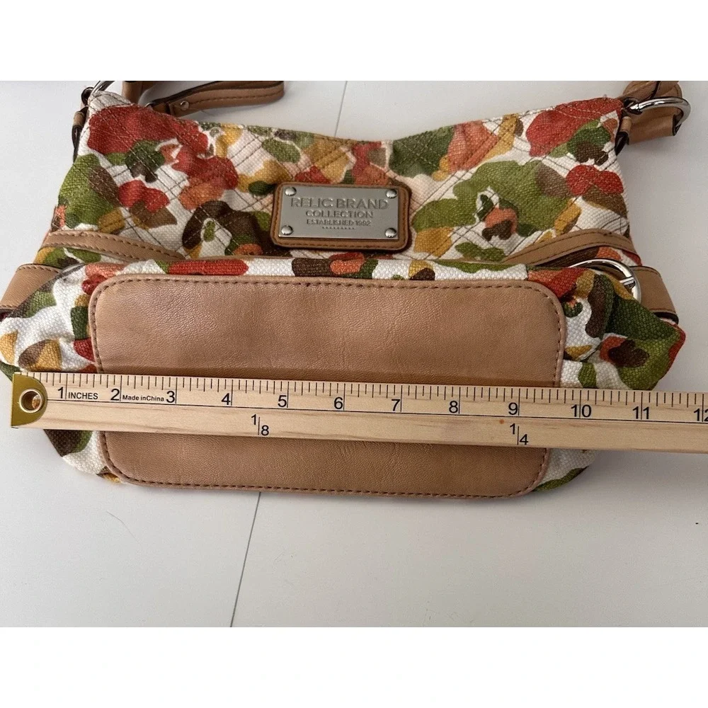 Relic Brand Collection Purse Handbag Canvas Orange Yellow Green Floral Camo